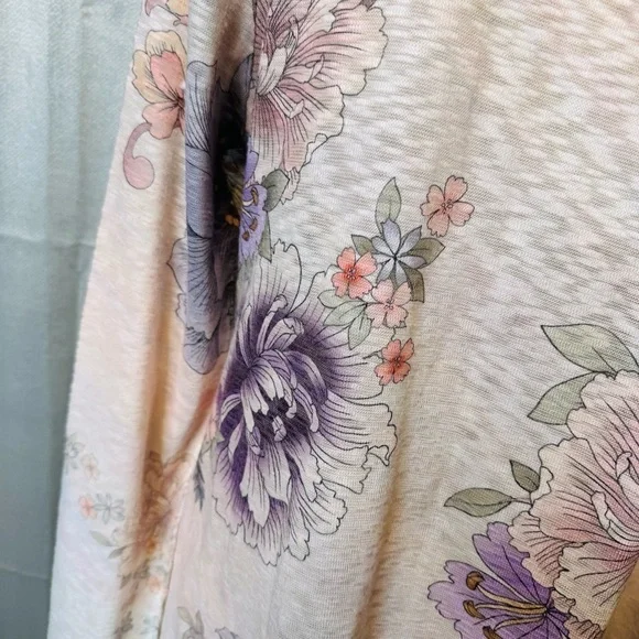 Cupio Purple and Cream Asymmetrical or Shark Bite Hem Long Sleeve Tunic Large - Picture 7 of 10